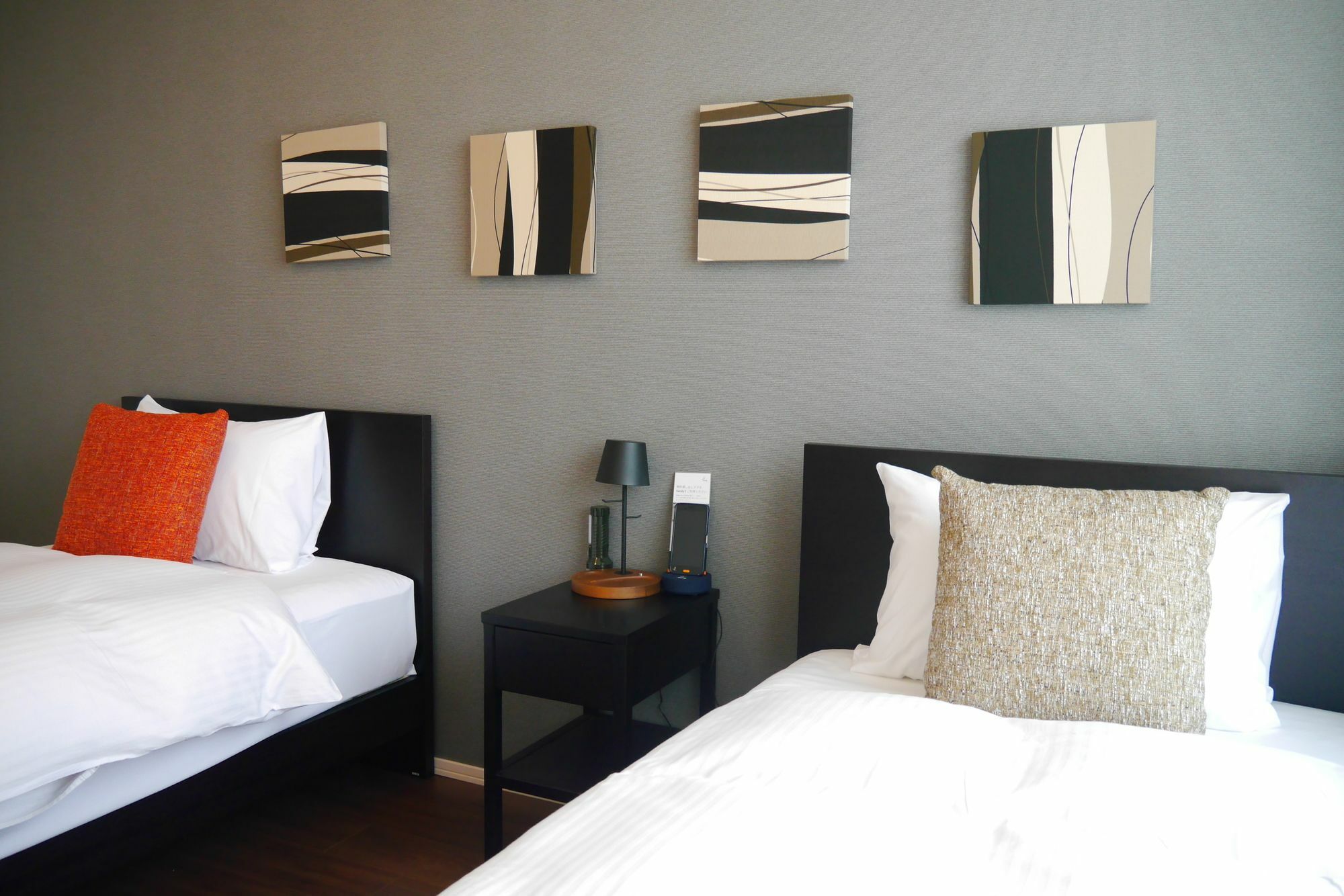 Japaning Tambabashi Apartment
