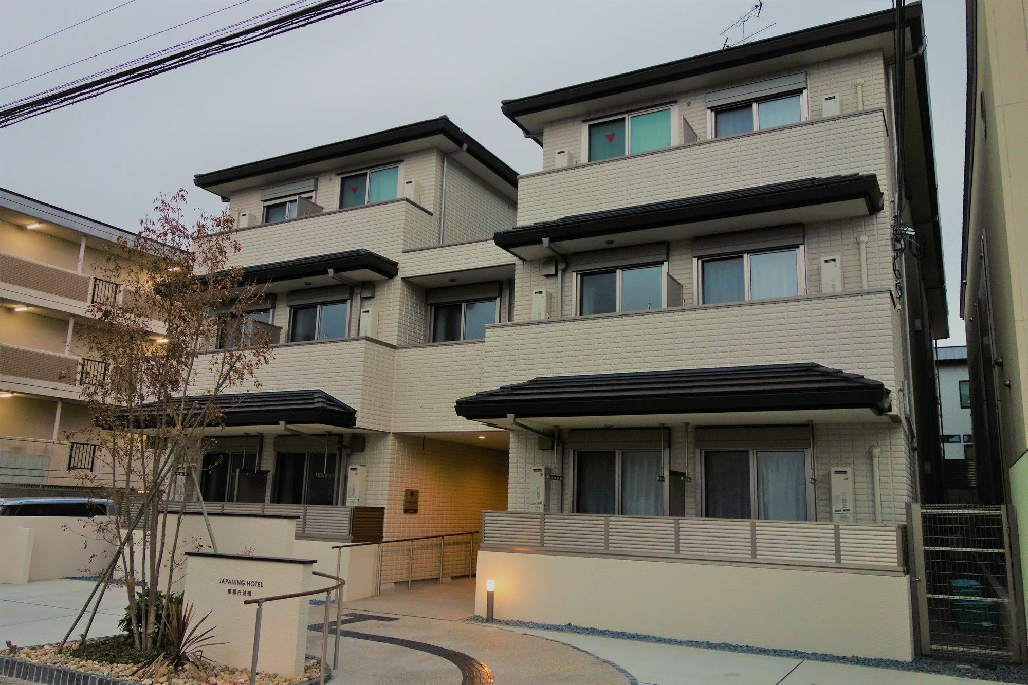 Apartment Japaning Tambabashi *